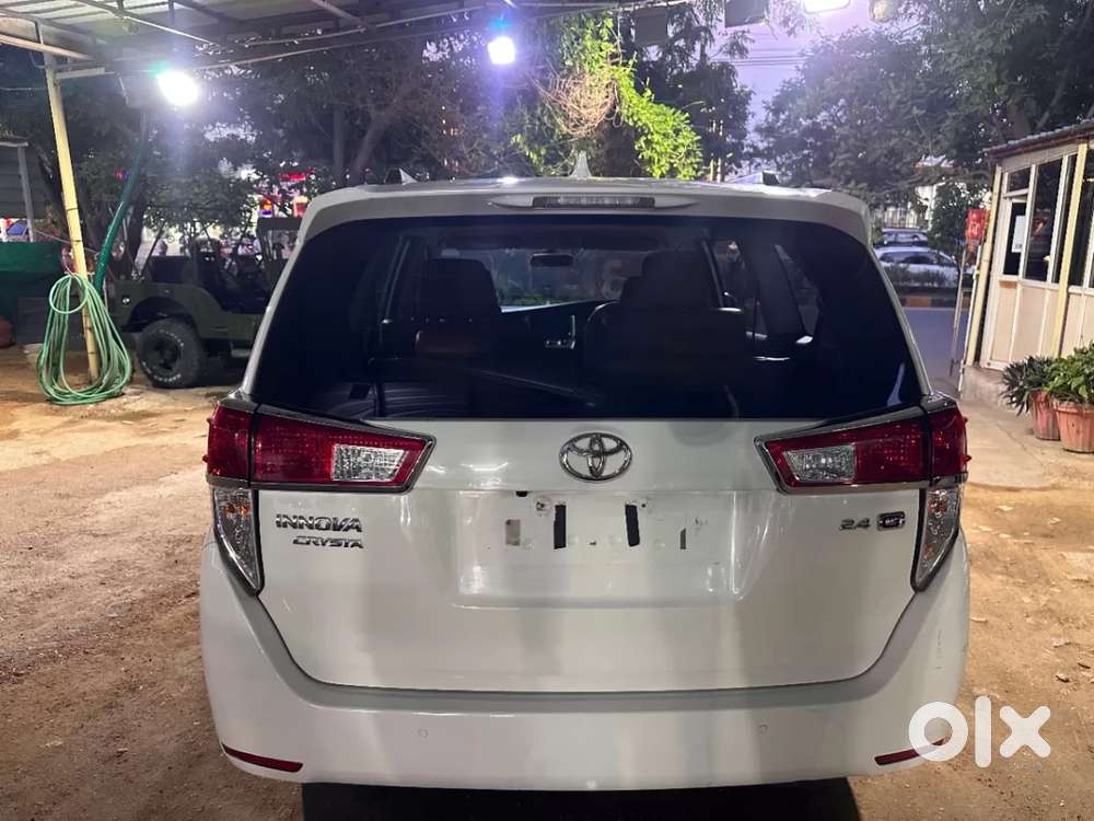 Toyota Innova Crysta 2.4 Gx Limited Edition At 7 Str, 2021, Diesel