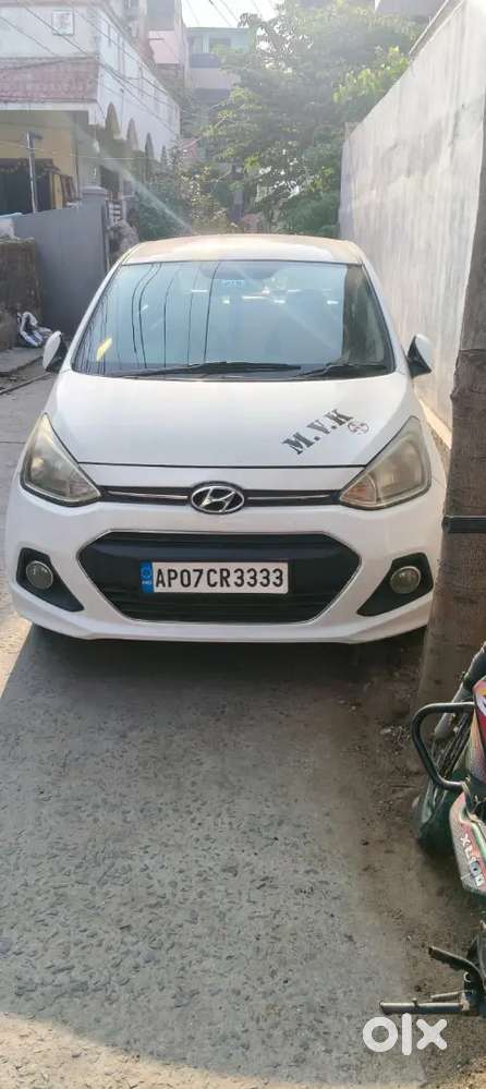 Hyundai Xcent 2015 Diesel 840000 Km Driven