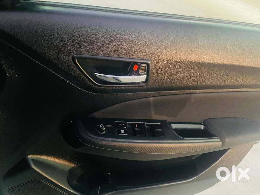 Maruti Suzuki Swift Vxi + Manual, 2020, Petrol