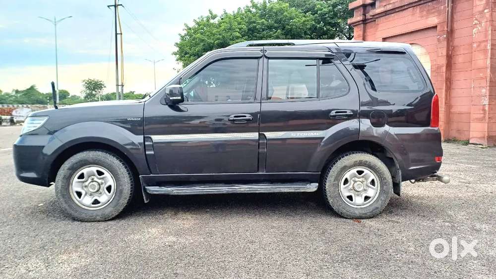 Tata Safari Storme 2018 Diesel 108000 Km Driven
