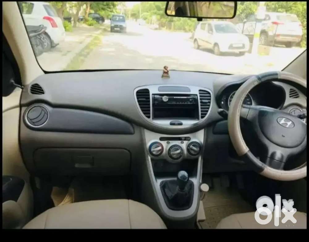 Hyundai I10 2012 Cng & Hybrids 82000 Km Driven