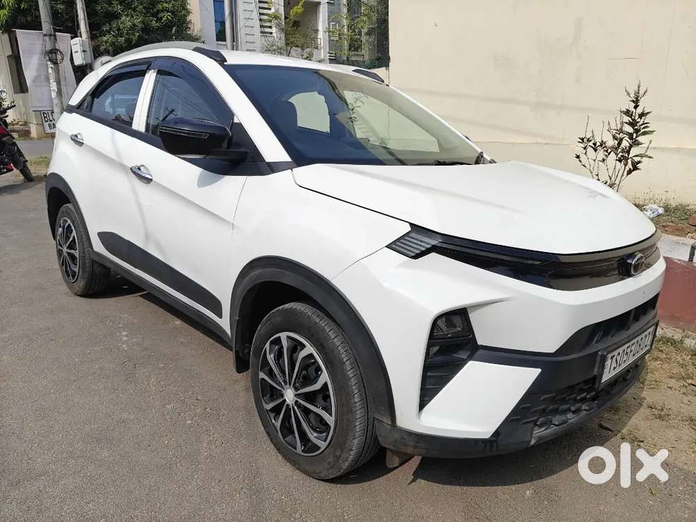 Tata Nexon 2024 Petrol 41500 Km Driven