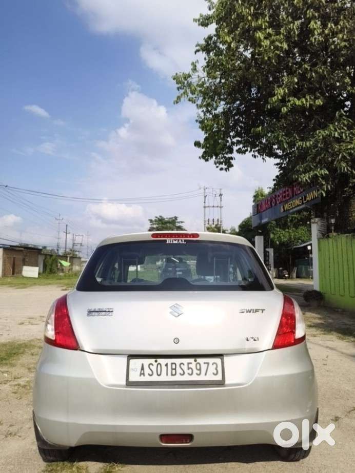 Maruti Suzuki Swift Vxi, 2015, Petrol