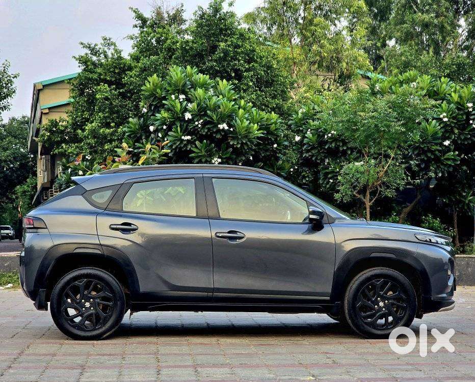 Maruti Suzuki Fronx Delta Plus 1.2l Mt, 2023