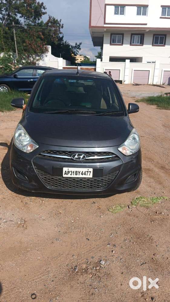 Hyundai I10 Sportz At, 2012, Petrol