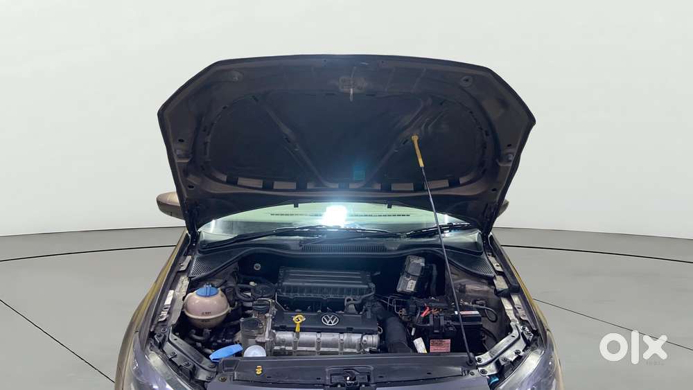 Volkswagen Vento 2013-2015 1.6 Highline, 2016, Petrol