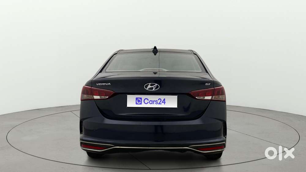 Hyundai Verna 1.5 Sx (o) Vtvt, 2021, Petrol