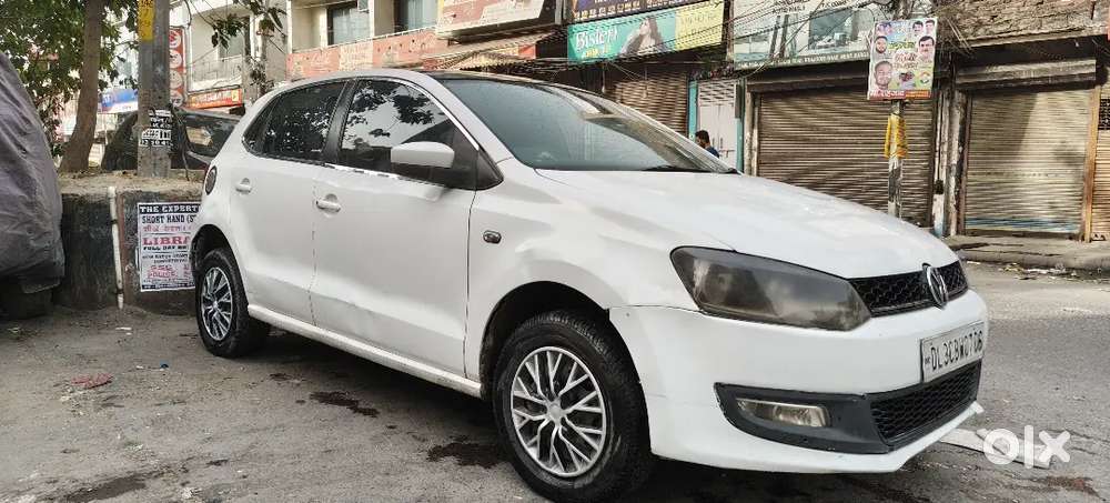 Volkswagen Polo 2012 Petrol 72000 Km Driven