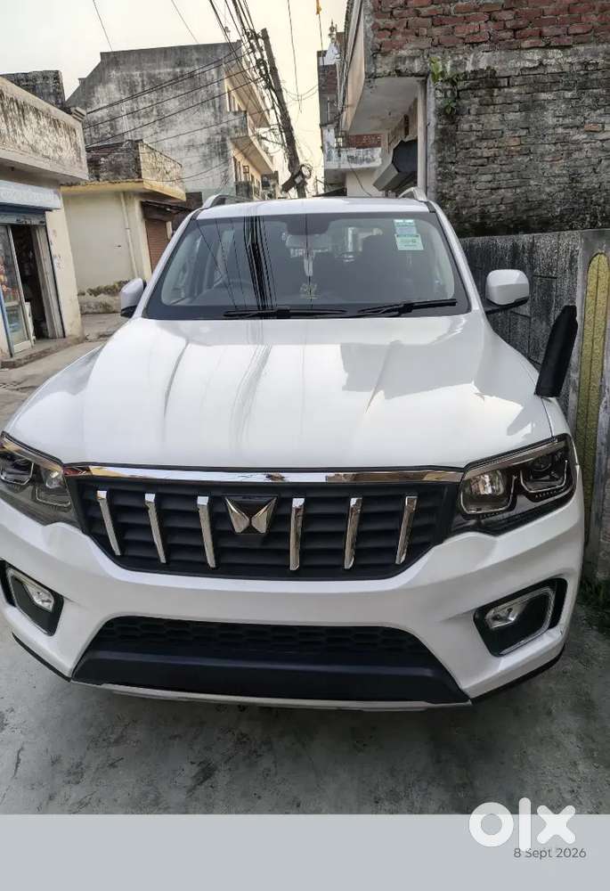 Mahindra Scorpio-n Z8 S, 2025 Petrol At 7 Str