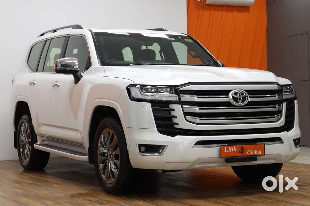 Toyota Land Cruiser 3.3 Zx Diesel, 2023