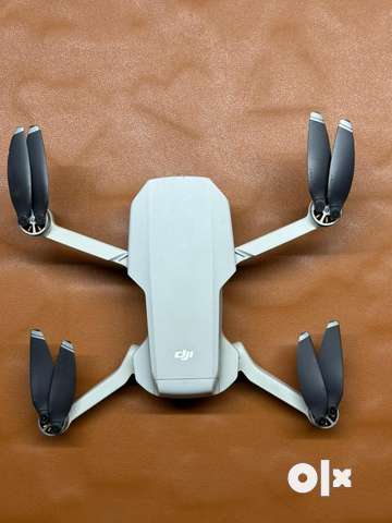  DJI Mavic Mini - Drone FlyCam Quadcopter UAV with 2.7K
