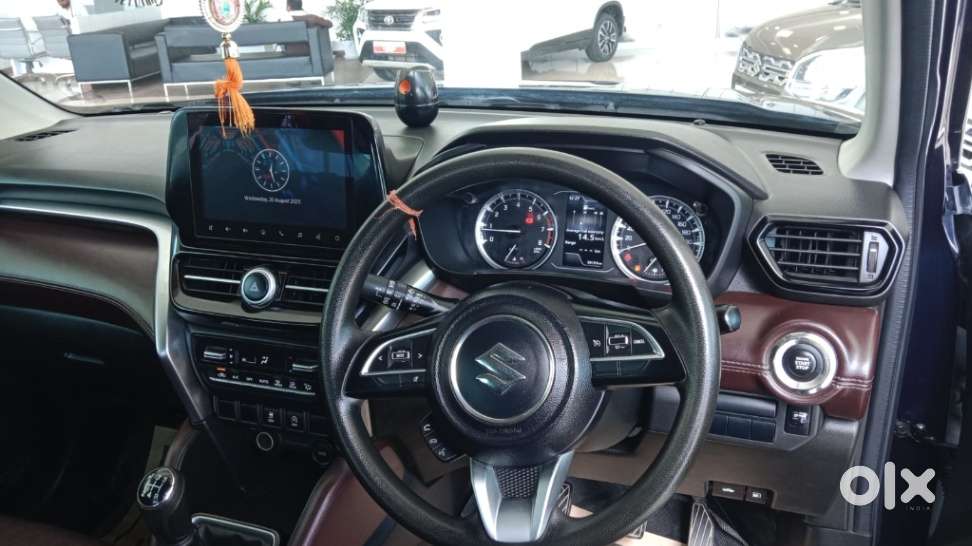Maruti Suzuki Grand Vitara 1.5 Zeta Plus Dual Tone Intelligent Hybri..