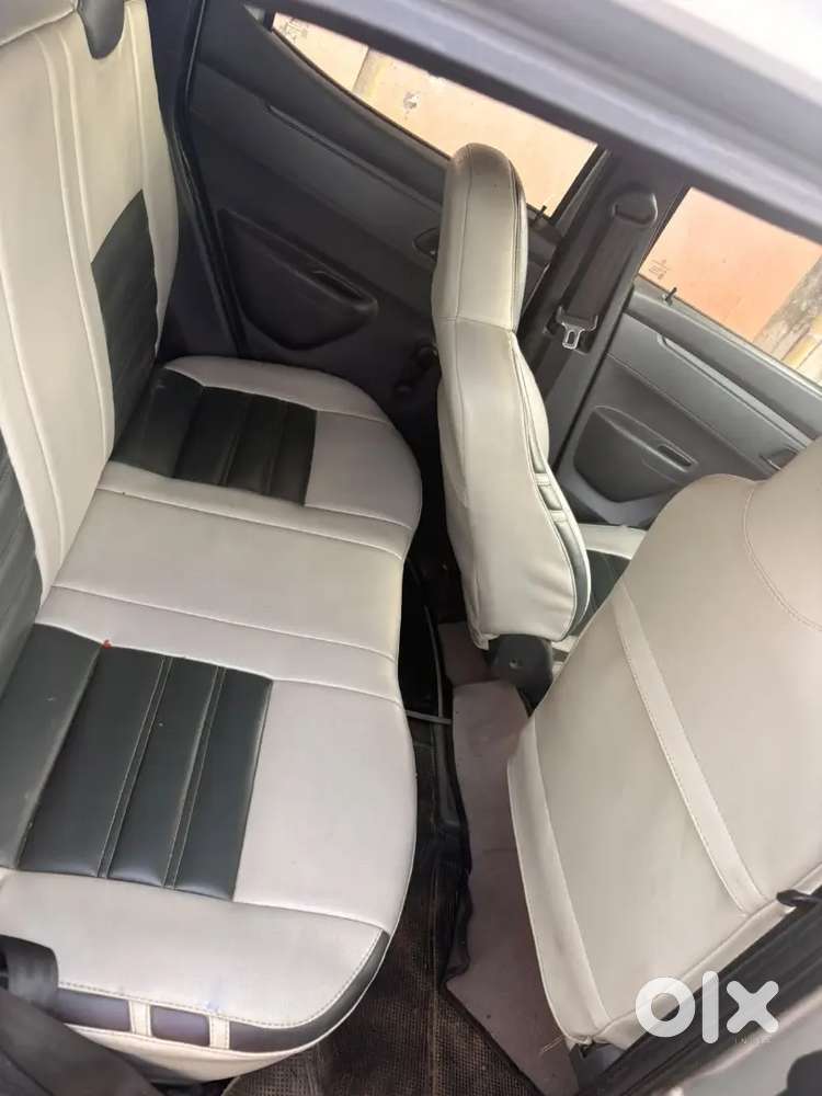 Renault Kwid 2016 Petrol 60000 Km Driven Checking Mechanic