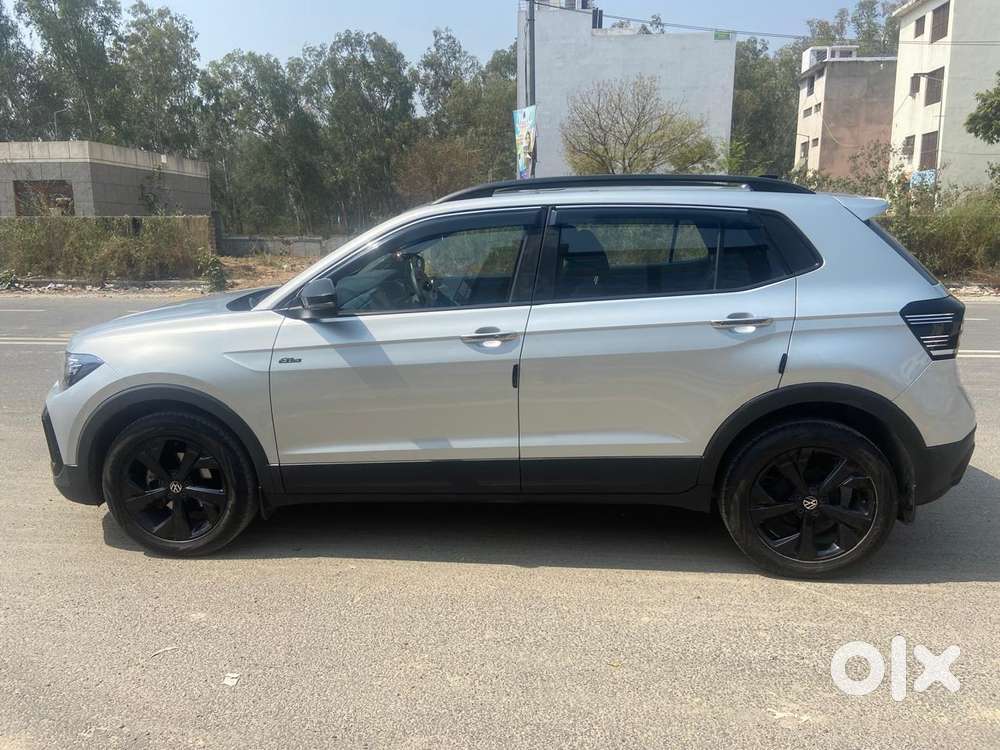 Volkswagen Taigun 1.0 Tsi Highline At, 2025