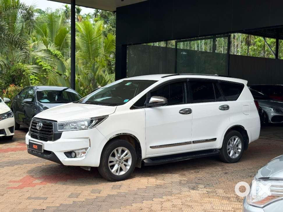 Toyota Innova Crysta 2.4 G Mt, 2018, Diesel