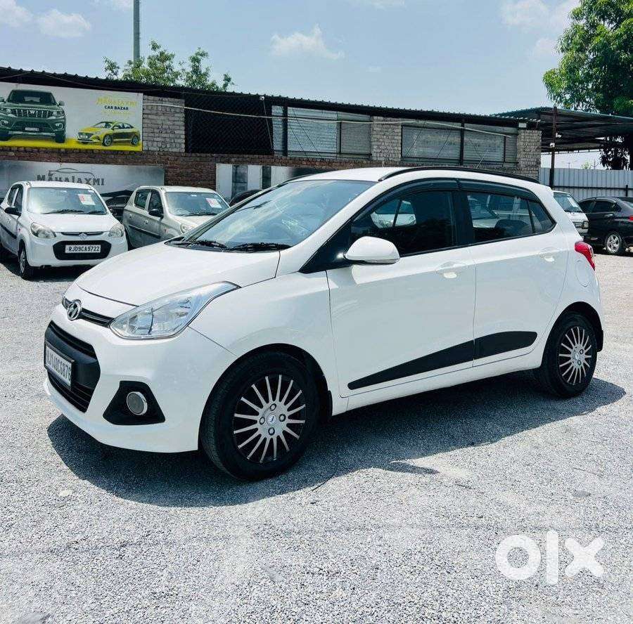 Hyundai Grand I10 2013-2016 Sportz, 2016, Petrol