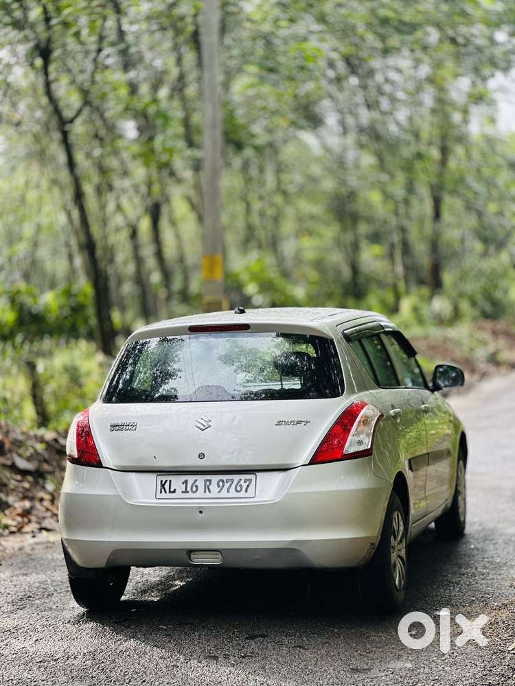 Maruti Suzuki Swift Vxi Glory Limited Edition, 2017, Petrol