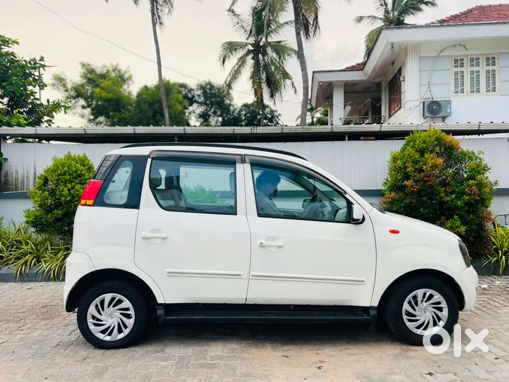Mahindra Quanto C8, 2013, Diesel