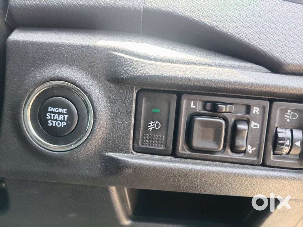 Maruti Suzuki Brezza 1.5 Vxi Smart Hybrid, 2020, Petrol