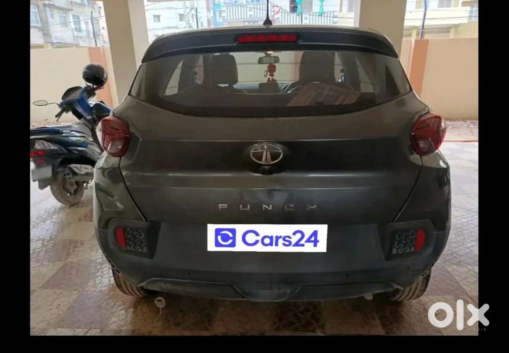 Tata Punch Dazzle 2023 Amt