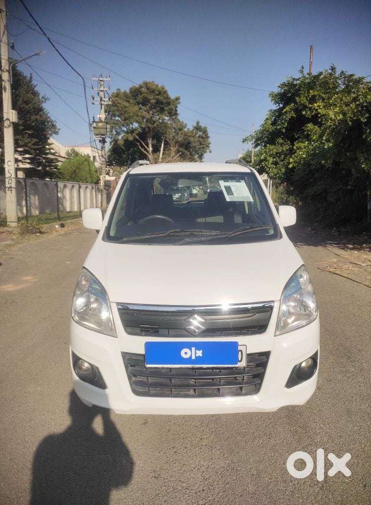 Maruti Suzuki Wagon R Vxi, 2013, Petrol