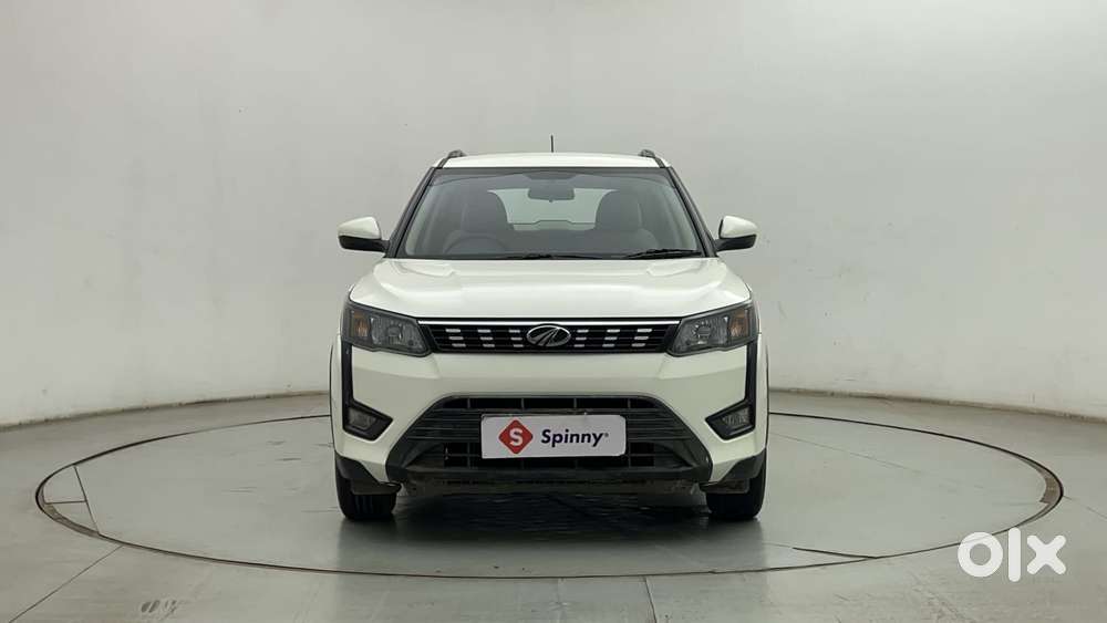 Mahindra Xuv300 1.2 W6 Amt Petrol, 2022, Petrol