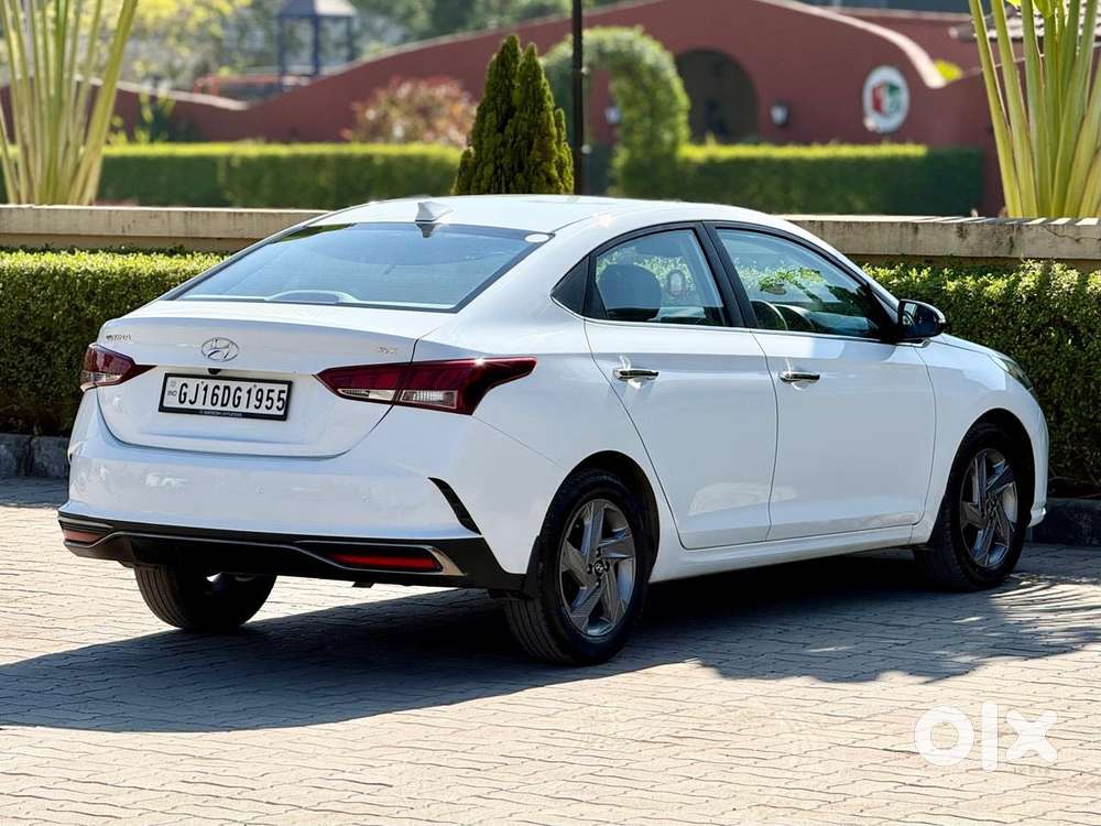 Hyundai Verna 1.5 Sx Diesel Mt, 2022, Diesel