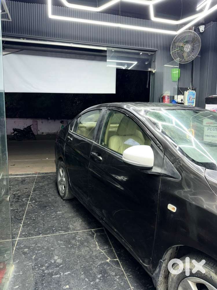 Well Mainted Honda City 2014 Diesel 80000 Km Driven