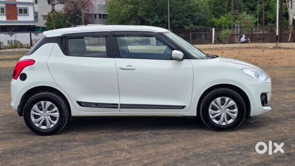 Maruti Suzuki Swift Vxi Cng, 2023, Cng & Hybrids