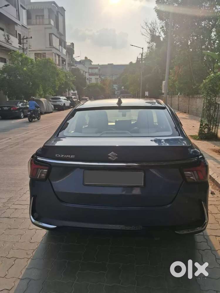 Maruti Suzuki Dzire Zxi Ags, 2025, Petrol