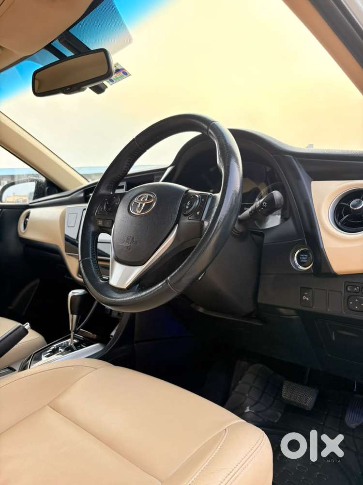 Toyota Corolla Altis 1.8 Vl, 2018, Petrol