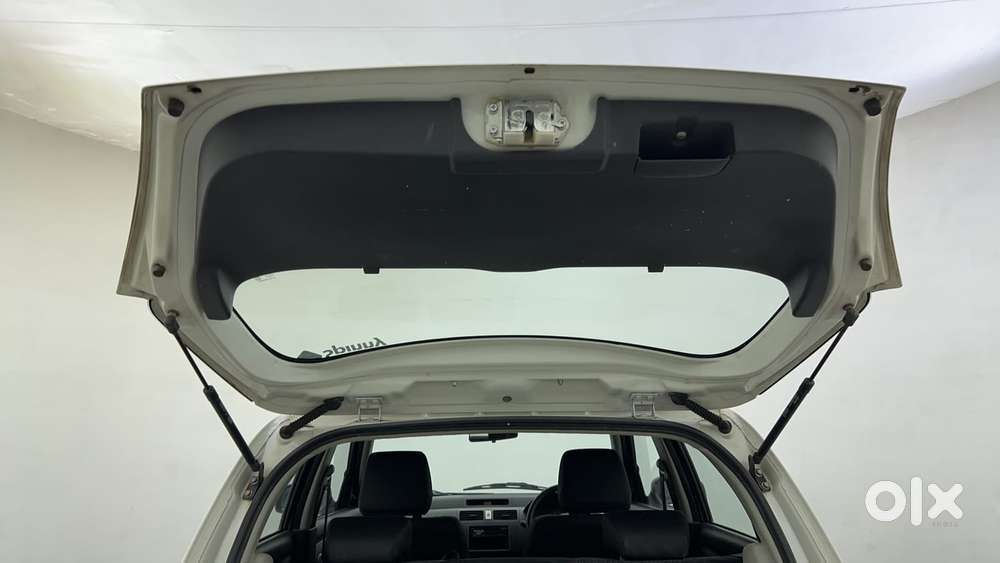 Maruti Suzuki Swift 2004-2010 Vxi Bsiv, 2011, Petrol