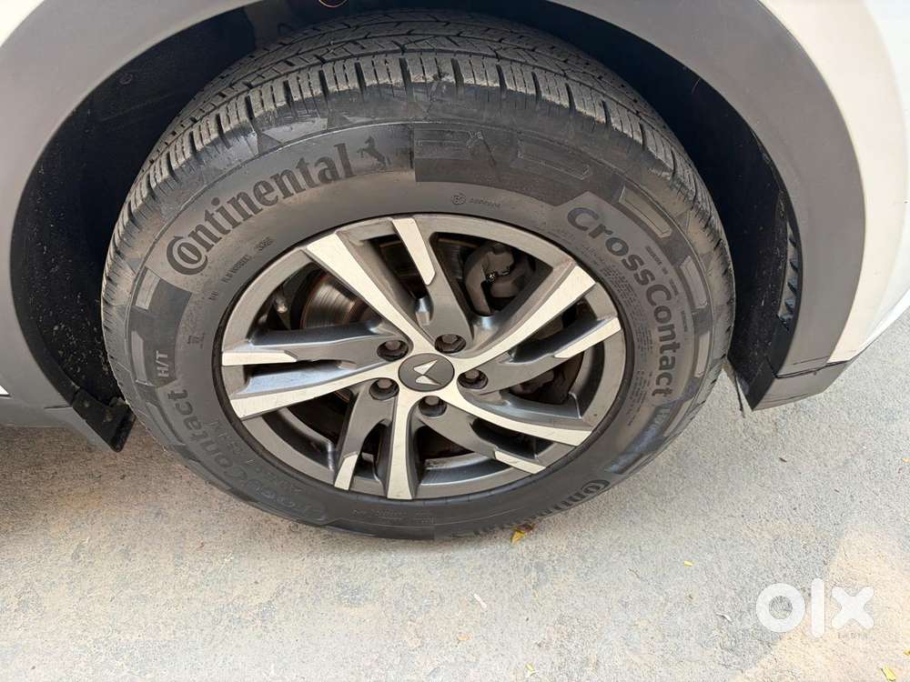 Mahindra Xuv700 2.2 Ax 5 Diesel Mt Str, 2021, Diesel