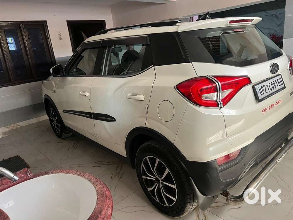 Mahindra Xuv300 2022 Petrol Well Maintained