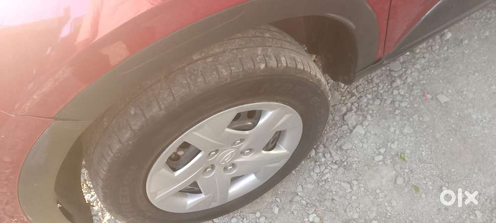 Hyundai Venue E, 2022, Petrol