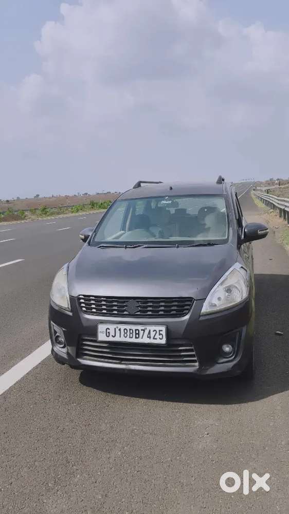 Maruti Suzuki Ertiga Lxi 2013