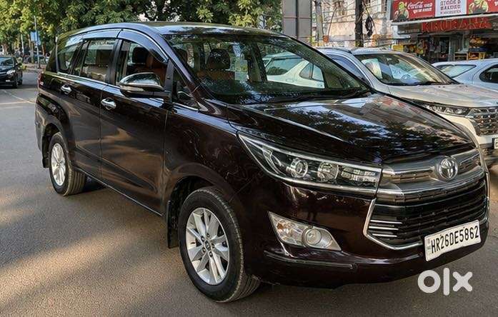 Toyota Innova Crysta 2.7 Zx At, 2017, Petrol
