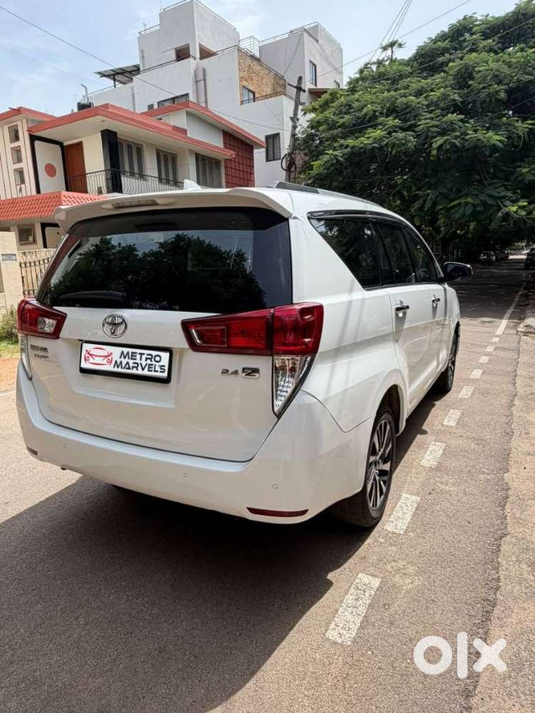 Toyota Innova Crysta 2.4 Z 7 STR, 2022, Diesel