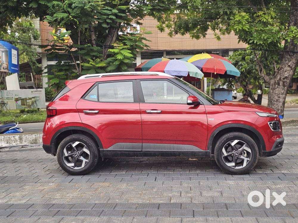 Hyundai Venue Sx Plus Turbo Dct, 2022, Petrol