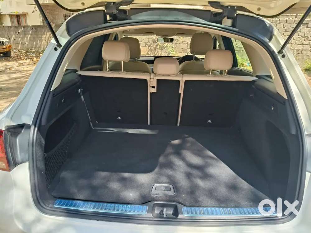 Mercedes-benz Immaculate Condition,complete Showroom Track