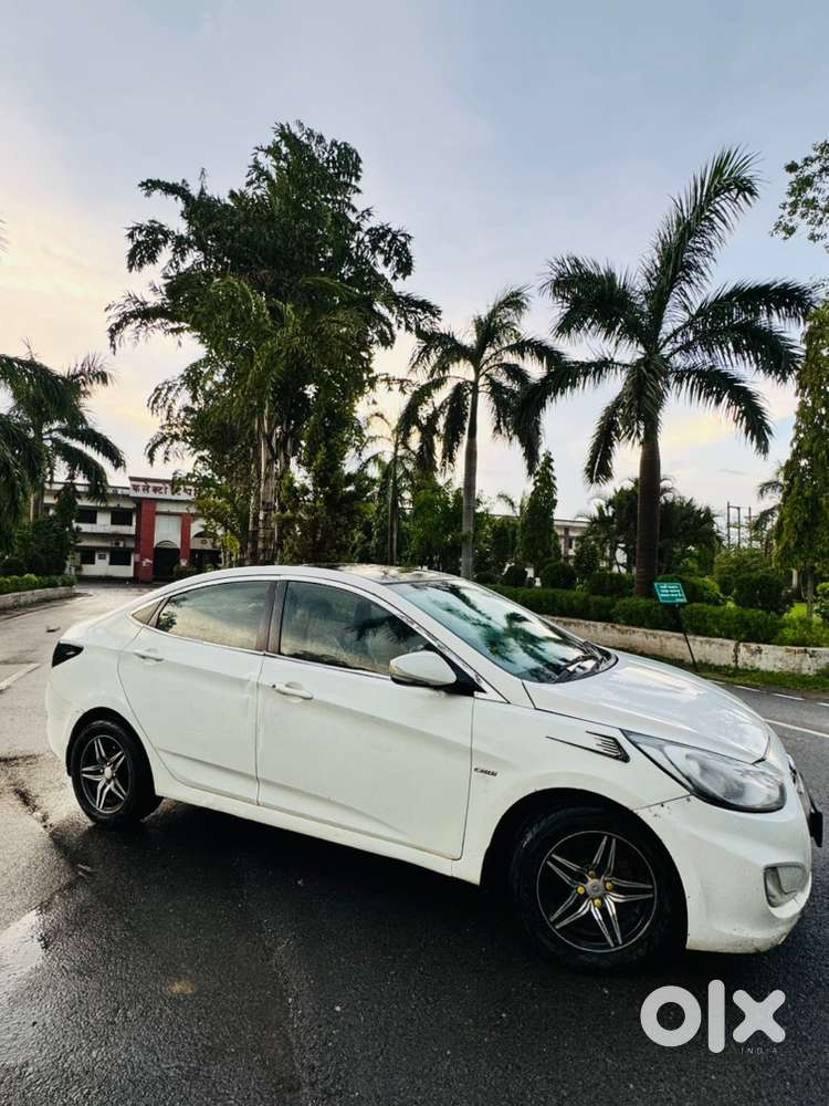 Hyundai Verna Crdi 2012 Model