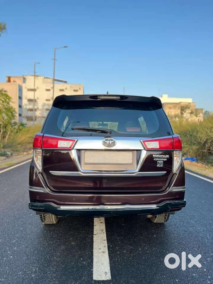 Toyota Innova Crysta [2016-2020] 2.4 Gx At 7 Str, 2022, Diesel