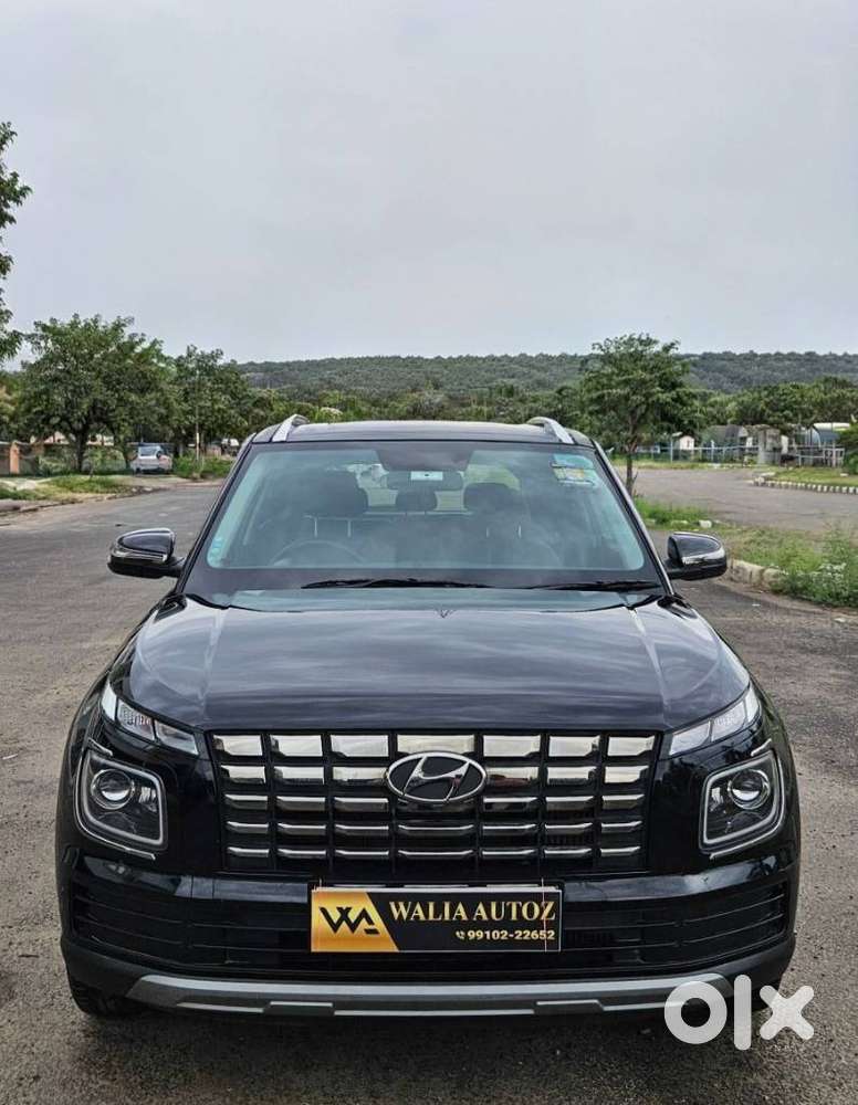 Hyundai Venue 1.0 S (o) Turbo Dct, 2024, Petrol