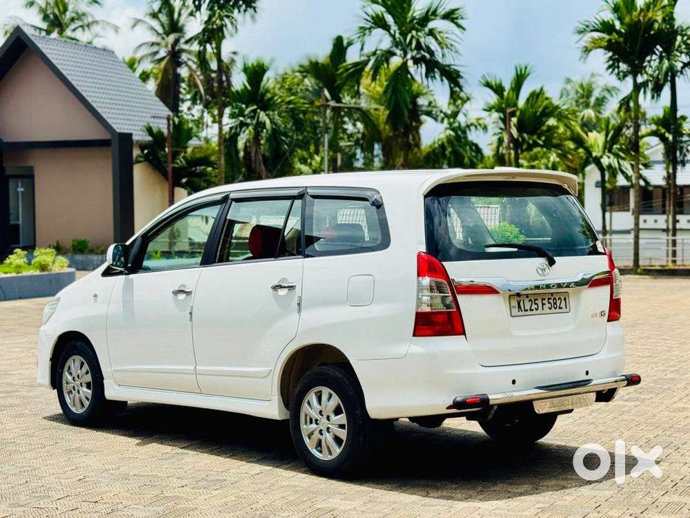 Toyota Innova 2.5 Gx (diesel) 8 Seater, 2014, Diesel