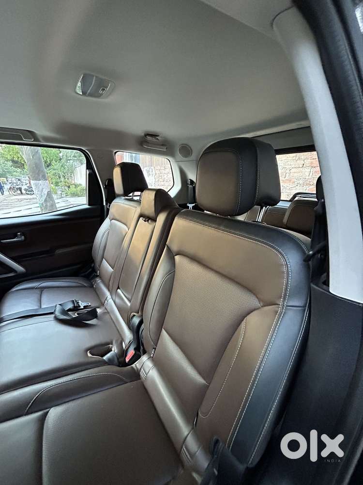 Mahindra Scorpio-n 2.0 Z8 L Petrol At 7 Str, 2022, Petrol