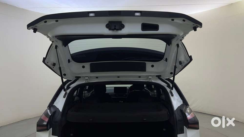 Tata Nexon Fearless 1.2 Revotron Petrol 6 Mt Dt, 2023, Petrol