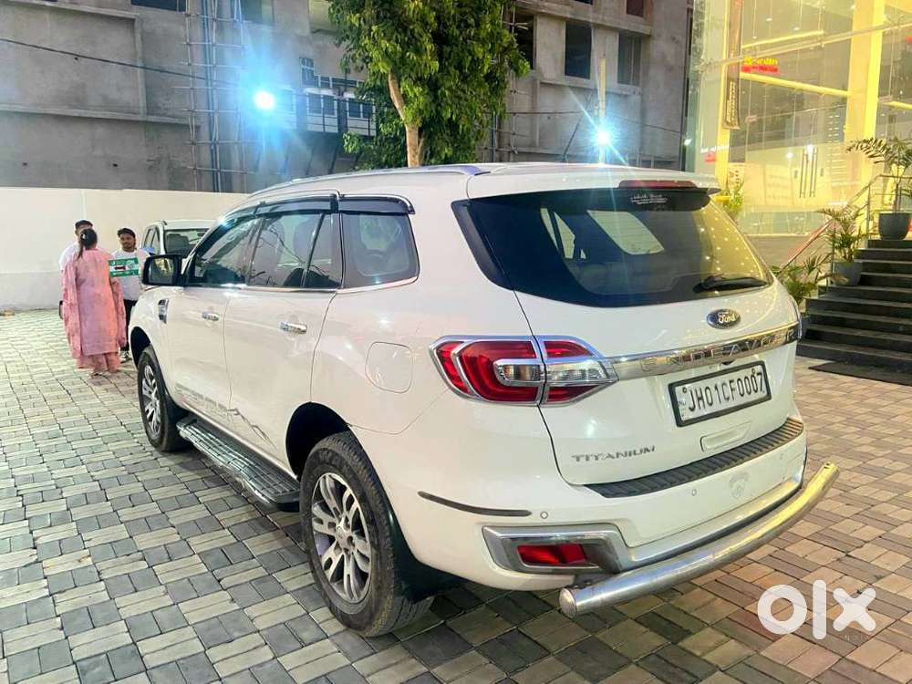 Ford Endeavour 3.2 Titanium At 4x4, 2017, Diesel