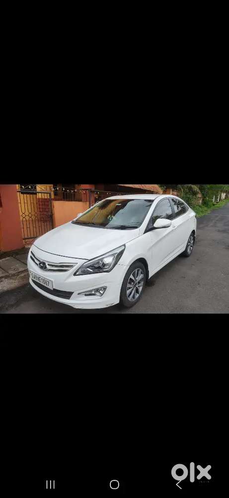 Hyundai Fluidic Verna 2016