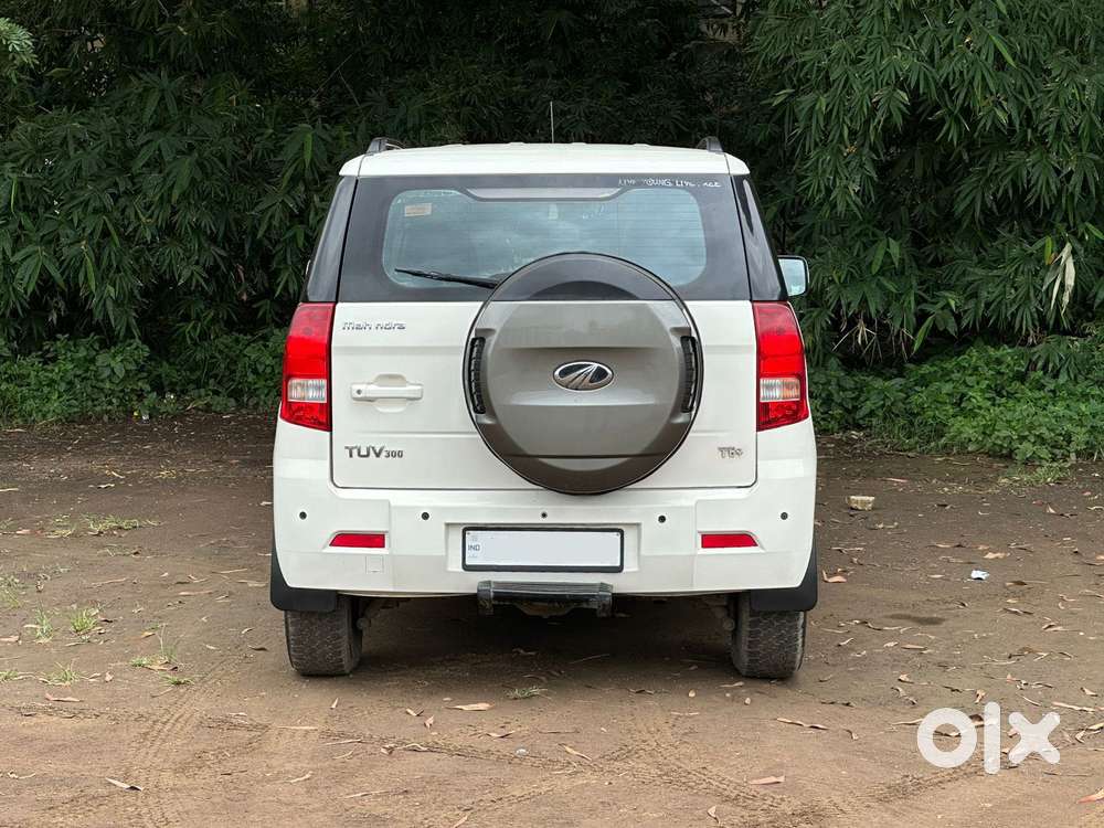 Mahindra Tuv 300 T8, 2016, Diesel