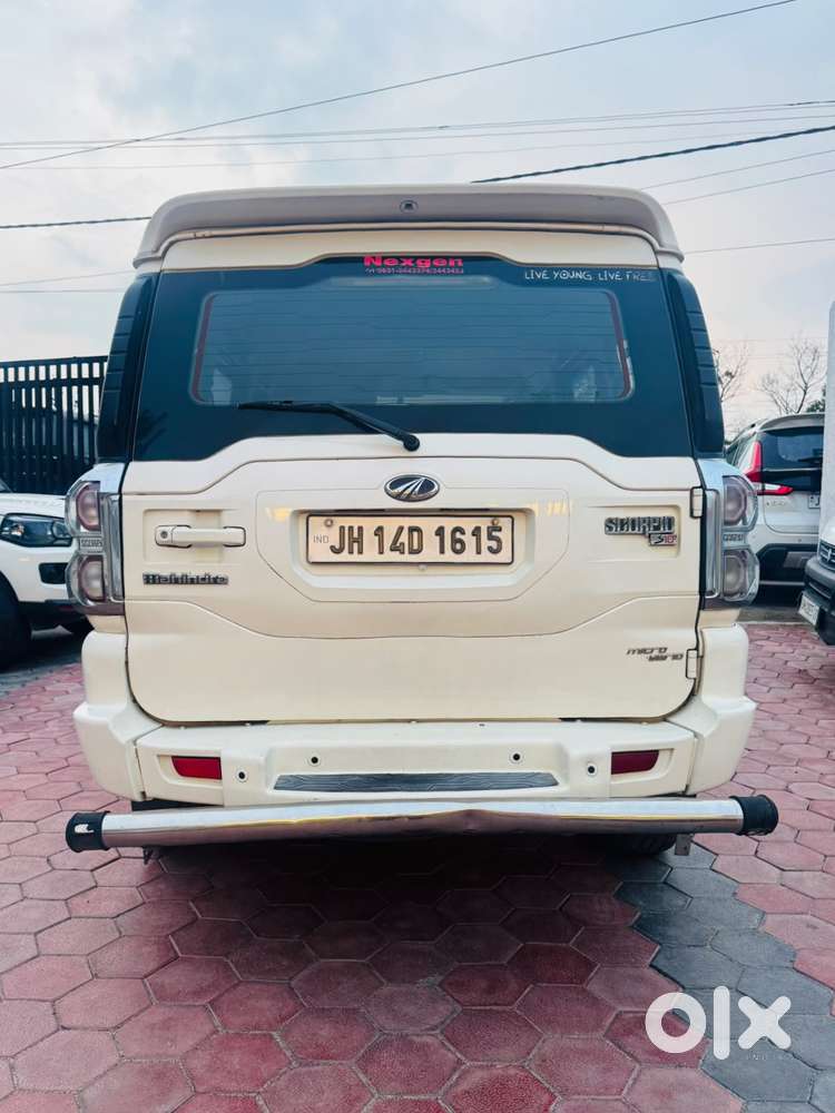 Mahindra Scorpio S10 At 2wd, 2015, Diesel